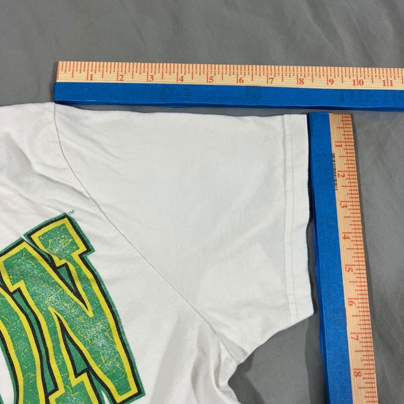 Oregon Ducks Donald Duck Graphic T Shirt Mens Size Large Relaxed Fit White - Picture 6 of 12